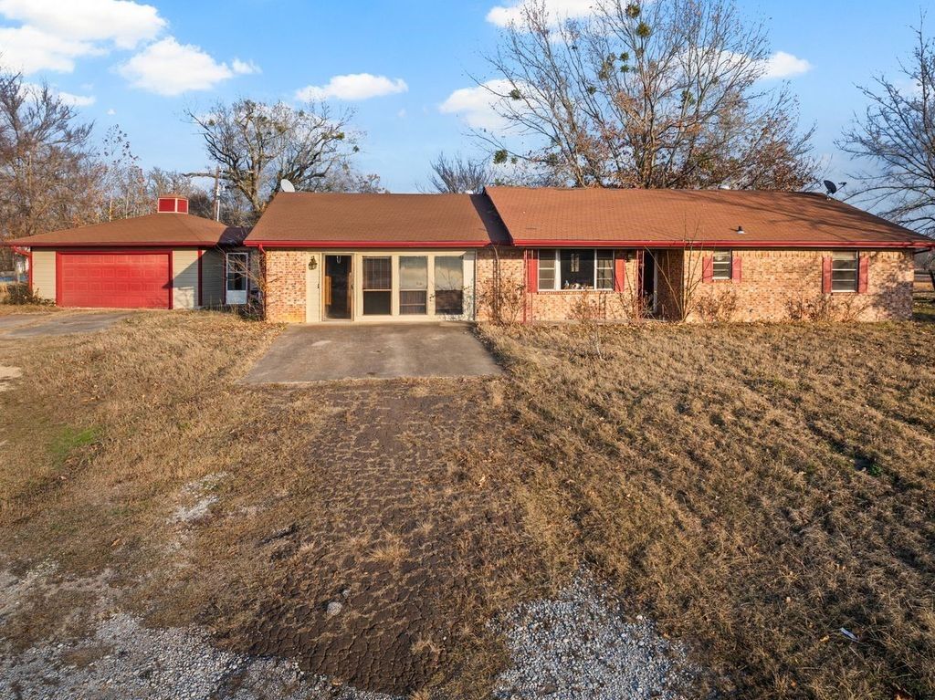 6406 N TX HWY 37, Talco, TX 75487