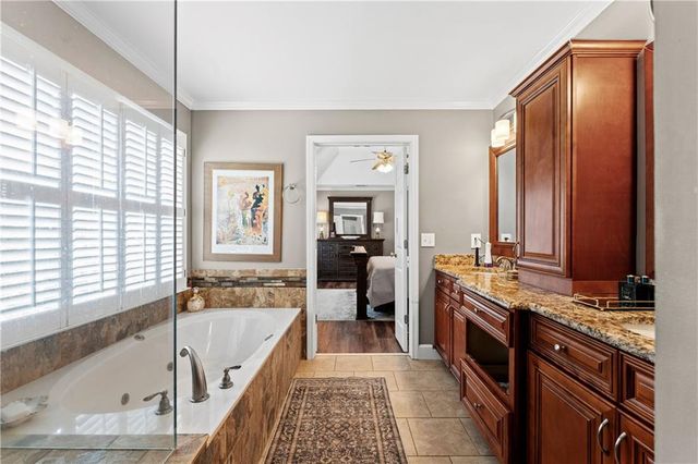 8 Limerick Court, Cartersville, GA 30120