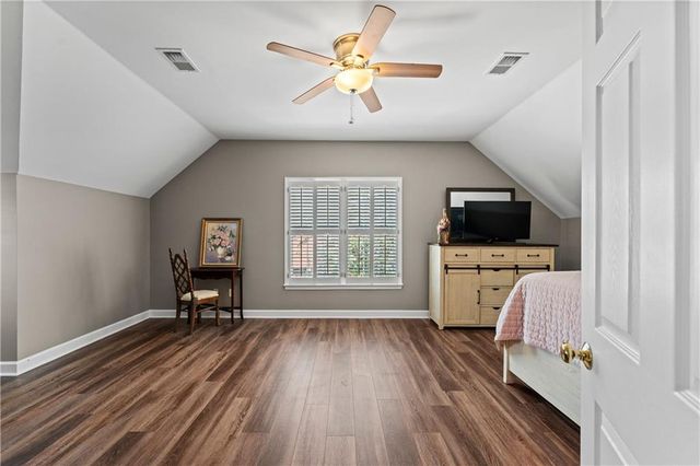 8 Limerick Court, Cartersville, GA 30120