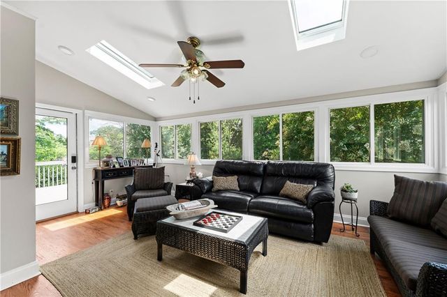 8 Limerick Court, Cartersville, GA 30120