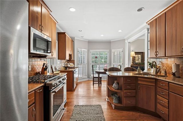 8 Limerick Court, Cartersville, GA 30120