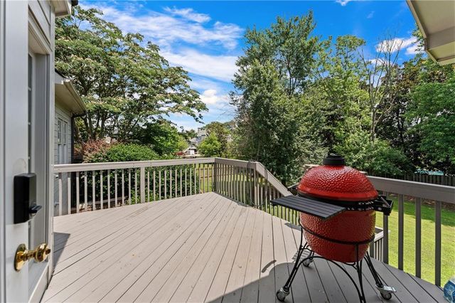 8 Limerick Court, Cartersville, GA 30120