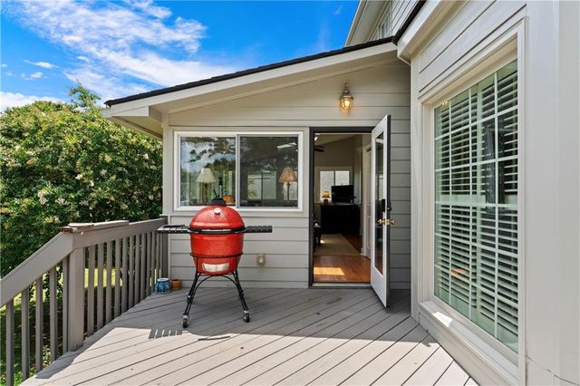8 Limerick Court, Cartersville, GA 30120
