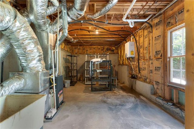 8 Limerick Court, Cartersville, GA 30120