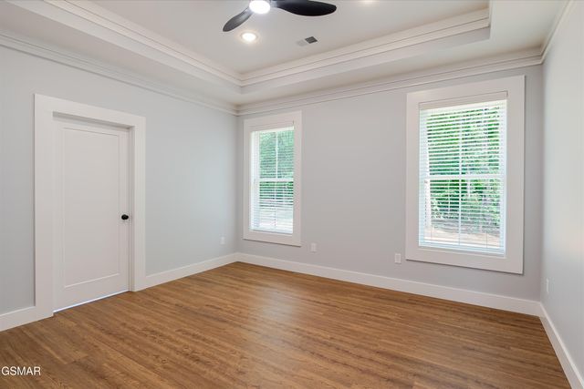 2421 Iron Forge Way, Sevierville, TN 37876