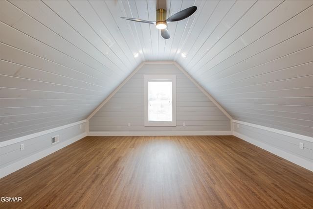 2421 Iron Forge Way, Sevierville, TN 37876
