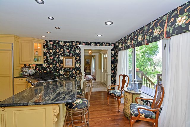 110 Chapel Knoll DRIVE, Fox Chapel, PA 15238