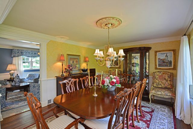 110 Chapel Knoll DRIVE, Fox Chapel, PA 15238