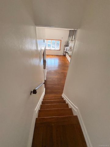 140-28 161st Street 1, Jamaica, NY 11434