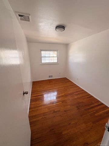 140-28 161st Street 1, Jamaica, NY 11434