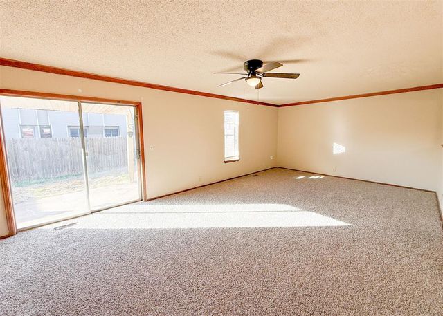 3622 Wynn Circle, Edmond, OK 73013