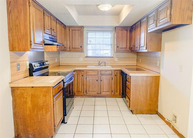 3622 Wynn Circle, Edmond, OK 73013