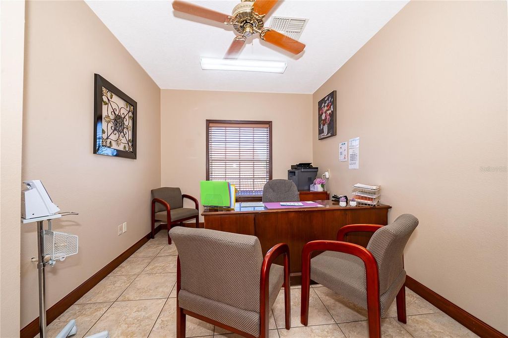 Image 9 of property listing at Address unavailable.