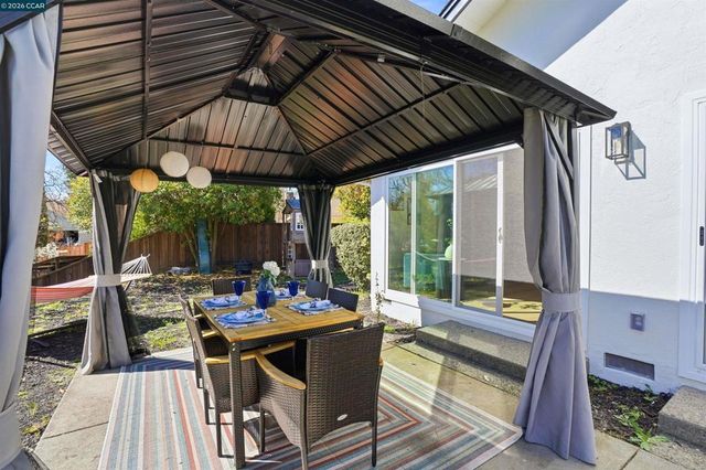 930 930 Pinto Ct, Walnut Creek, CA 94596