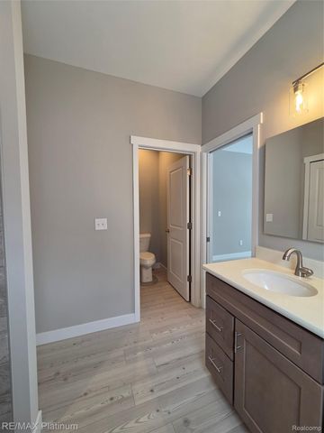 13295 Westwinds Drive, Fenton Charter Township, MI 48451