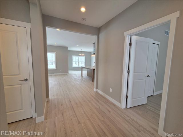13295 Westwinds Drive, Fenton Charter Township, MI 48451