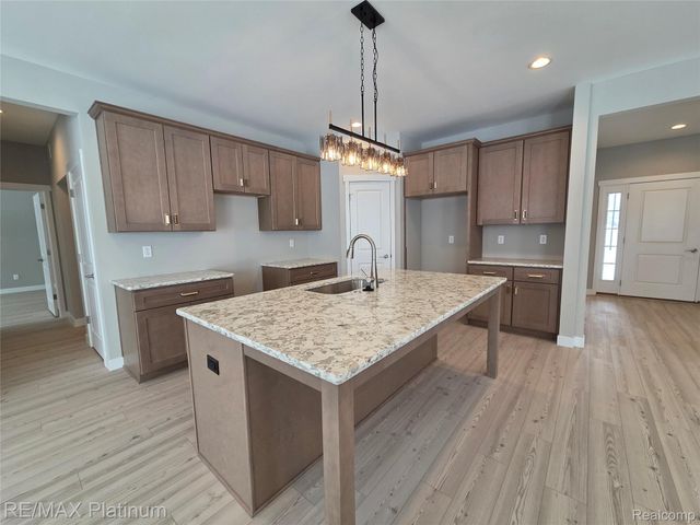 13295 Westwinds Drive, Fenton Charter Township, MI 48451