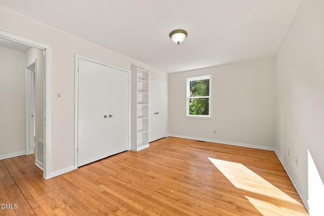 404 Longleaf Drive, Chapel Hill, NC 27517