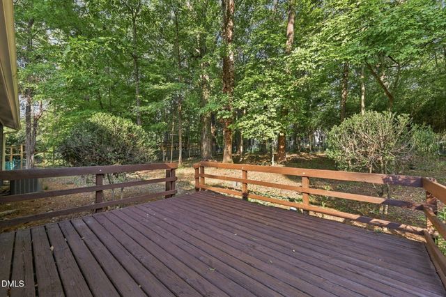 404 Longleaf Drive, Chapel Hill, NC 27517