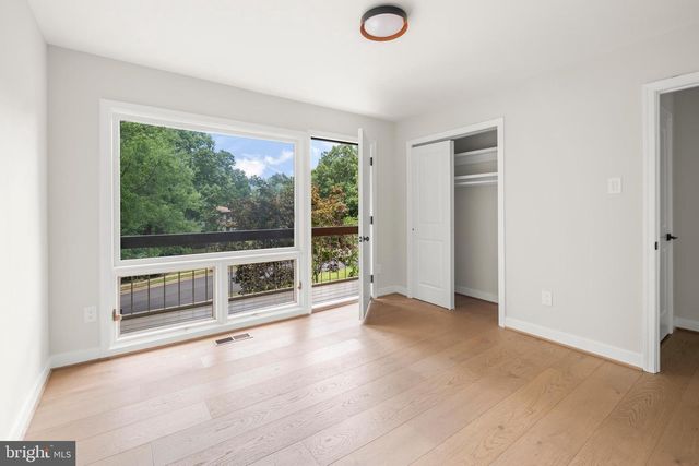 3201 CUNNINGHAM DR, Alexandria, VA 22309