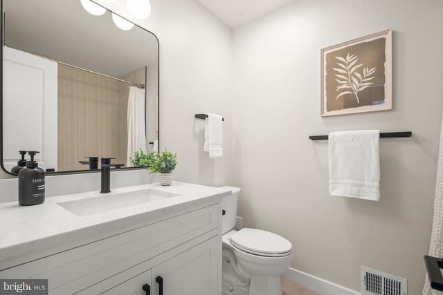 3201 CUNNINGHAM DR, Alexandria, VA 22309