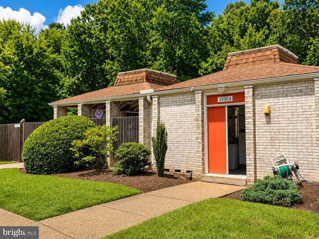 3201 CUNNINGHAM DR, Alexandria, VA 22309