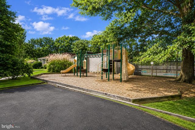 3201 CUNNINGHAM DR, Alexandria, VA 22309