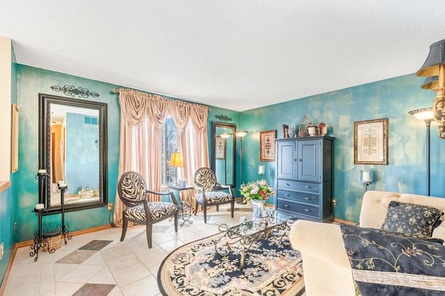 1304 E 85th St S, Haysville, KS 67060