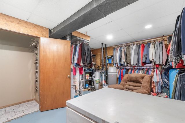 1304 E 85th St S, Haysville, KS 67060