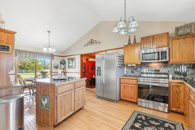 1304 E 85th St S, Haysville, KS 67060