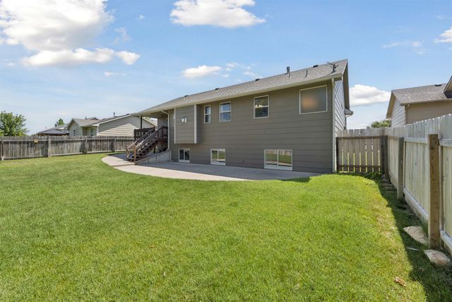 3505 N High Pt, Wichita, KS 67205