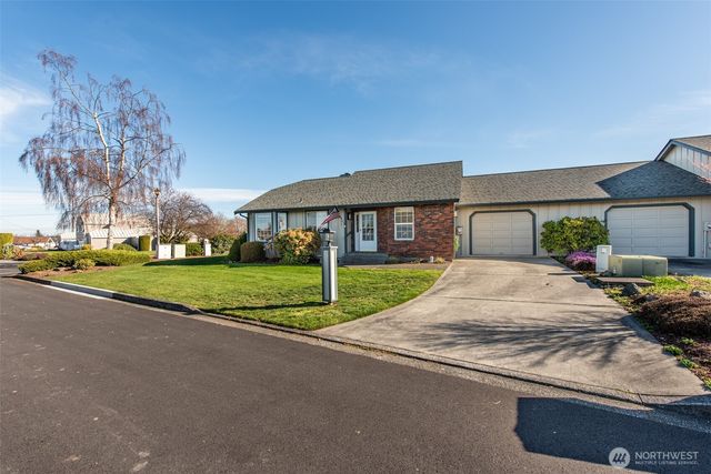892 N Oxford Way, Sequim, WA 98382