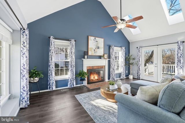 9115 NORTHEDGE DR, Springfield, VA 22153