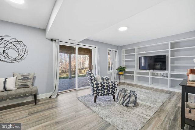 9115 NORTHEDGE DR, Springfield, VA 22153