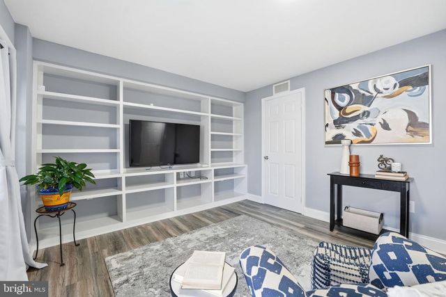 9115 NORTHEDGE DR, Springfield, VA 22153