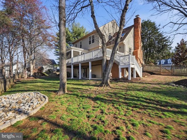 9115 NORTHEDGE DR, Springfield, VA 22153