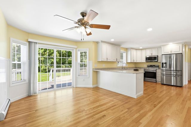 694 Walnut Street, Manchester, NH 03104