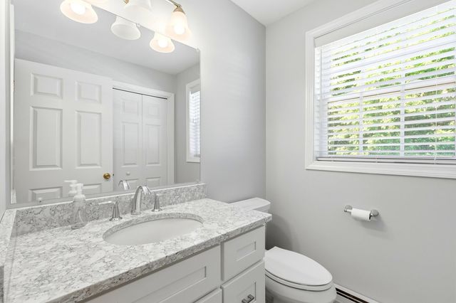 694 Walnut Street, Manchester, NH 03104
