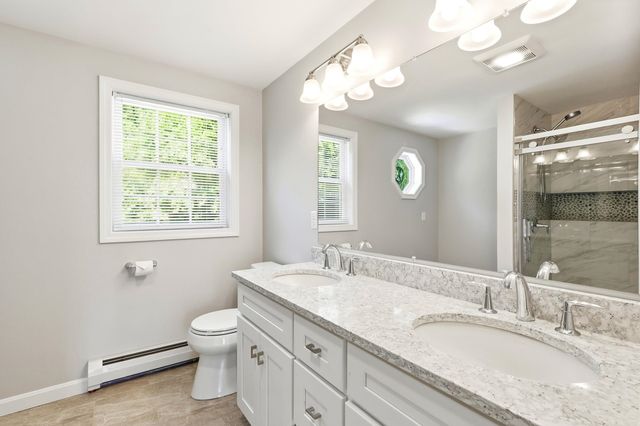694 Walnut Street, Manchester, NH 03104