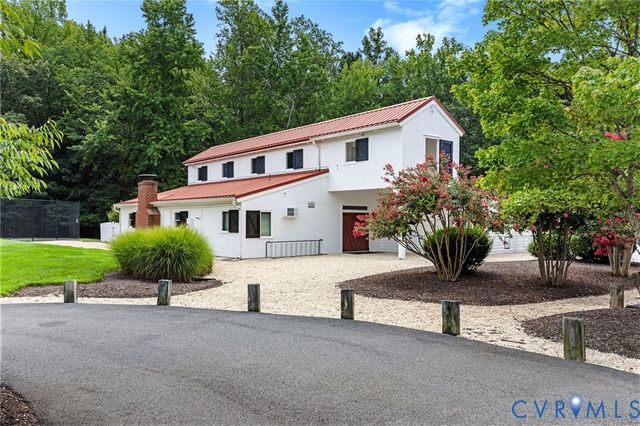 14019 Princess Mary Rd, Chesterfield, VA 23838