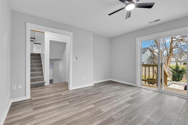 210 N 14th Street, Louisburg, KS 66053