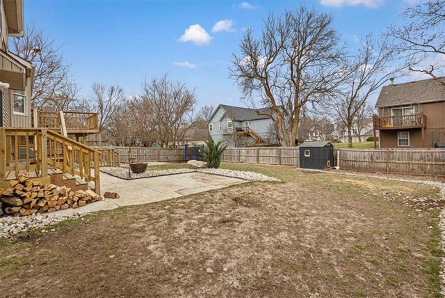 210 N 14th Street, Louisburg, KS 66053