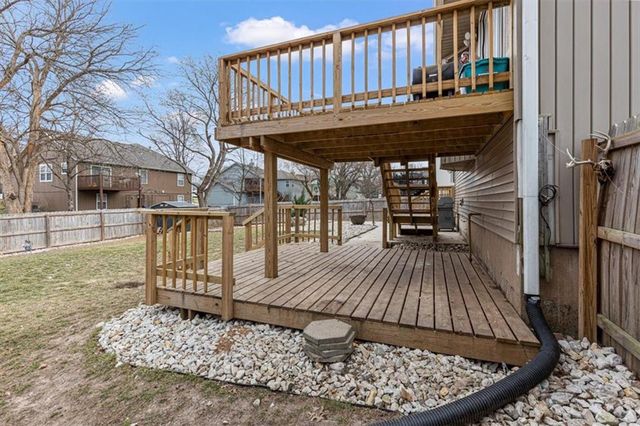 210 N 14th Street, Louisburg, KS 66053