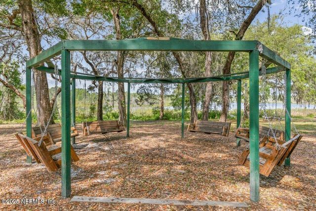 188 RANCHWOOD Road, Crescent City, FL 32112