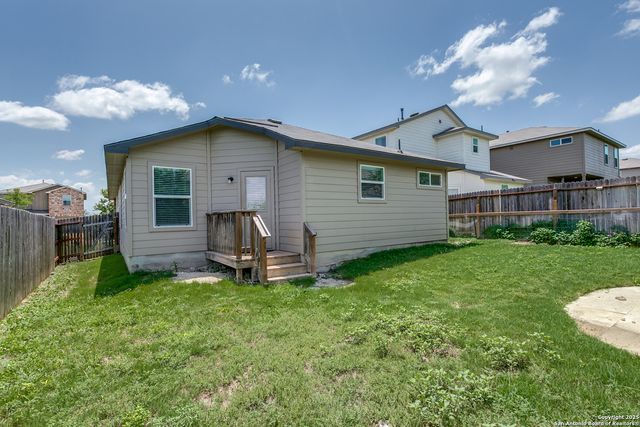 15547 Crimson Topaz, San Antonio, TX 78253