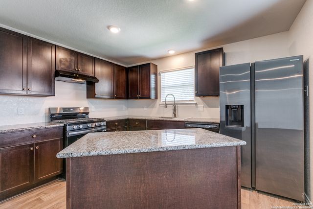 15547 Crimson Topaz, San Antonio, TX 78253