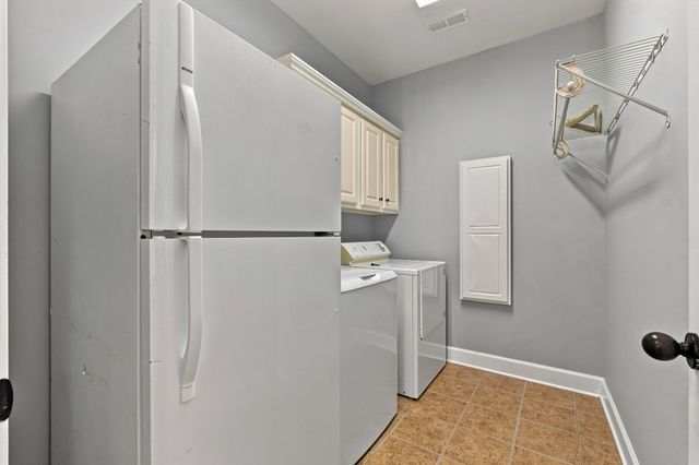 1325 Barkleigh Ln, Franklin, TN 37064