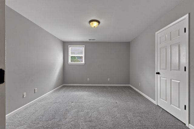 1325 Barkleigh Ln, Franklin, TN 37064