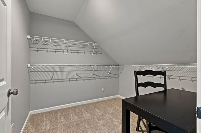 1325 Barkleigh Ln, Franklin, TN 37064