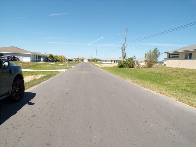 1816 NE 8TH PLACE, Cape Coral, FL 33909